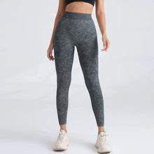 Load image into Gallery viewer, Seamless V-Back Leggings