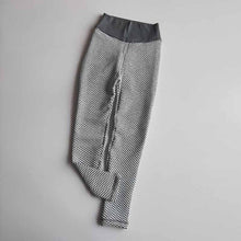 Load image into Gallery viewer, Honeycomb Leggings