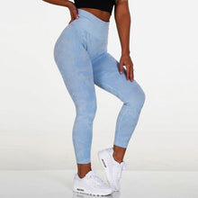 Load image into Gallery viewer, Camo seamless leggings
